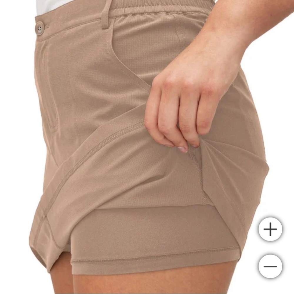 Tilley Women's Trek Ripstop Skirt Large Tan Khaki NWOT comfort Hiking - Picture 2 of 13